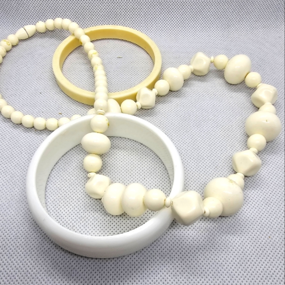 Vintage Jewelry Bundle
